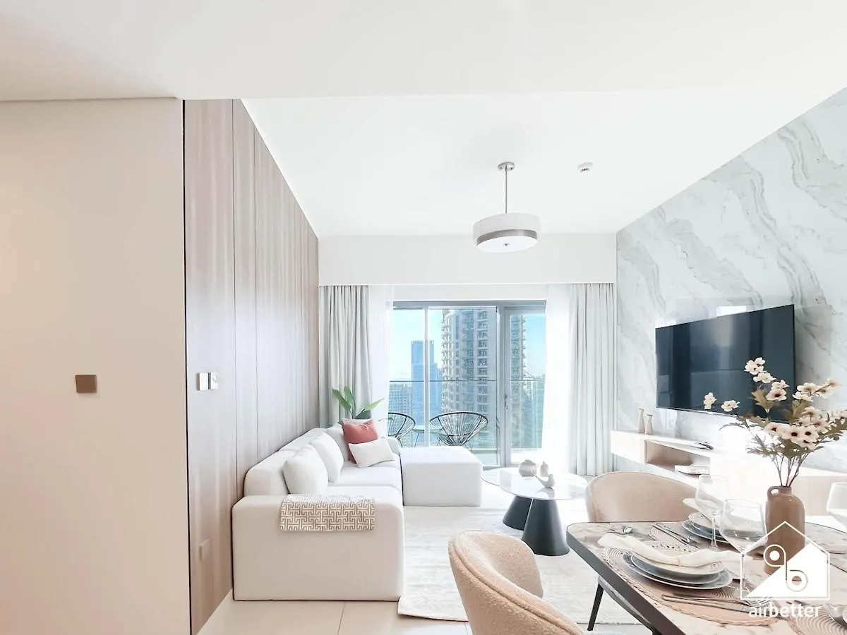 Burj Royale Elegance Cityscape From Your Balcony Dubai