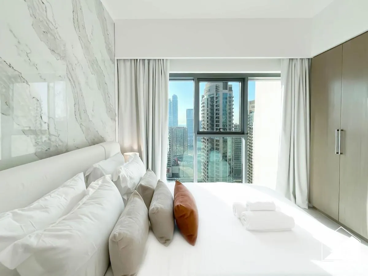 Burj Royale Elegance Cityscape From Your Balcony Dubai 0*,  United Arab Emirates