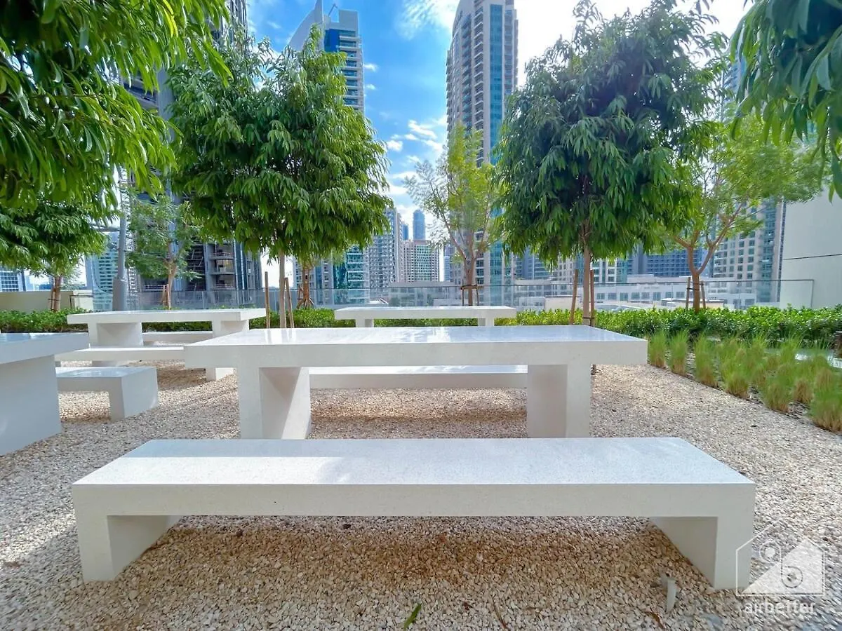 Burj Royale Elegance Cityscape From Your Balcony Dubai Apartment